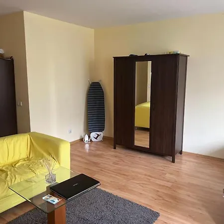 Appartement Stylish Studio Near Nbu *
